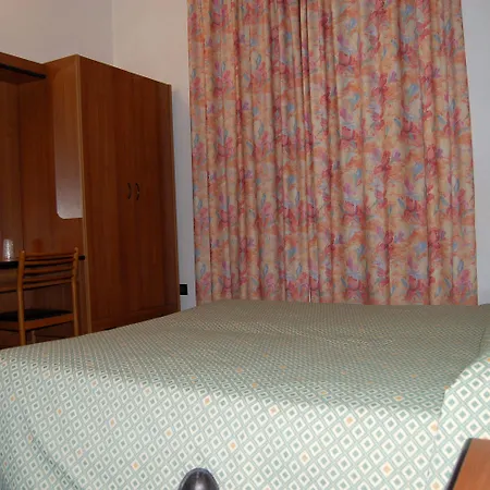 Hotel Leonardo-2